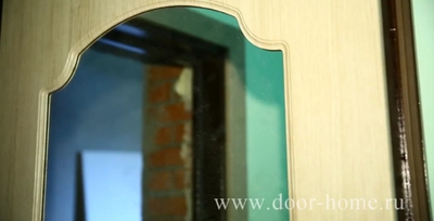 Установка стальной двери МДФ с зеркалом специалистами «СТАЛЬ-ГРУПП»
