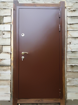 Дверь для частного дома, вид снаружи (СНТ «Фомкино-4»)