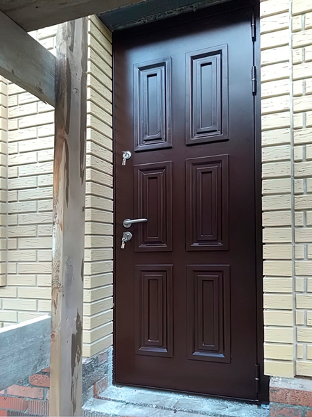 Металлофиленчатая дверь (Раменский р-н, коттеджный поселок «Смородинка»)