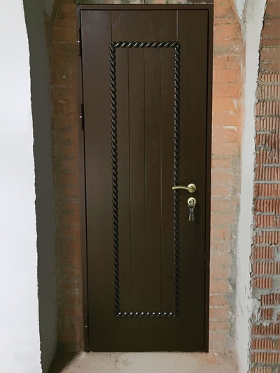 Установка стальных дверей для храма в Митино