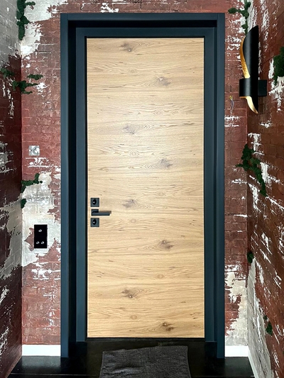 Изготовление двери с контрастной отделкой полотна натуральным шпоном