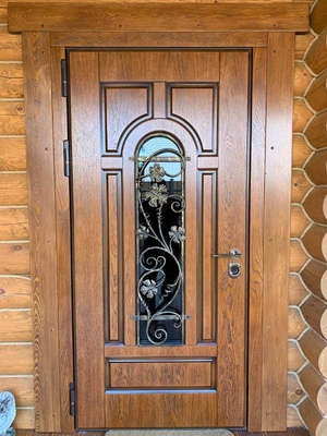 Входная дверь с филенчатым МДФ