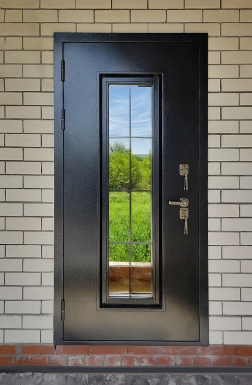 Входная дверь с длинным стеклом Входная дверь с длинным стеклом